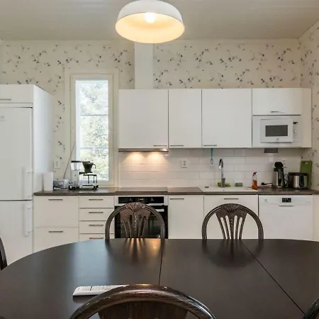 Urho By Interhome Feriehus Loyto